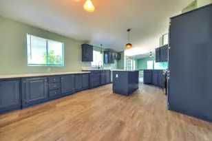 10447 Carlos Ct, Coulterville, CA 95311 - Photo 7