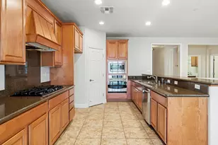 2314 Shadow Berry Dr, Manteca, CA 95336 - Photo 13