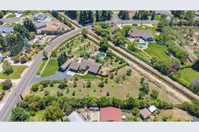 27701 S Fairoaks Road, Tracy, CA 95304 - Photo 3