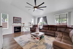 649 Falling Rock Ct, Yuba City, CA 95991 - Photo 15