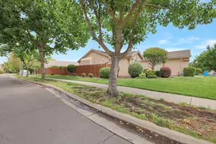 649 Falling Rock Ct, Yuba City, CA 95991 - Photo 5