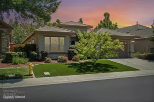2241 Coryton Ln, Roseville, CA 95747 - Photo 3
