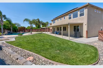 224 San Bruno Street, Los Banos, CA 93635 - Photo 3