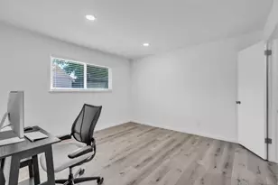 5234 St Moritz Ct, Sacramento, CA 95842 - Photo 21