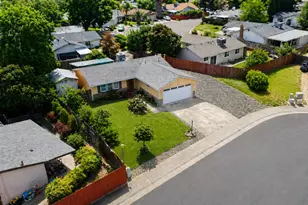 5234 St Moritz Ct, Sacramento, CA 95842 - Photo 7