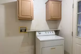 328 N 3rd Ave, Oakdale, CA 95361 - Photo 11