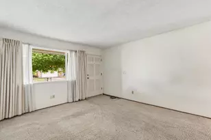 3916 Bairnsdale Way, Sacramento, CA 95826 - Photo 7