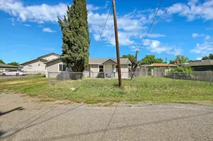 1613 9th Ave, Olivehurst, CA 95961 - Photo 7
