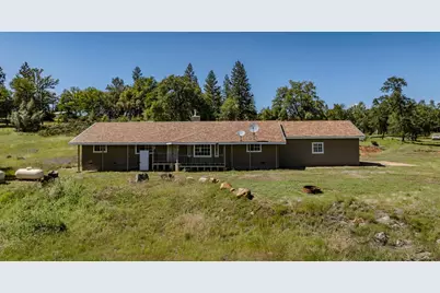 5039 Old Emigranttrail East, Mountain Ranch, CA 95246 - Photo 3