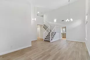 4721 Mapleplain Ave, Elk Grove, CA 95758 - Photo 5
