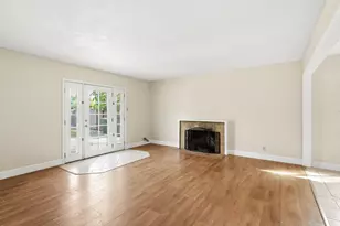 7609 Circle Pkwy, Sacramento, CA 95823 - Photo 5