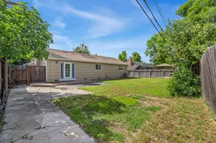 7609 Circle Pkwy, Sacramento, CA 95823 - Photo 23