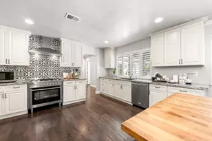 590 Kevington Ct, Sacramento, CA 95864 - Photo 25