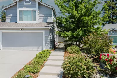 9881 Turtle Dove Court, Elk Grove, CA 95624 - Photo 5