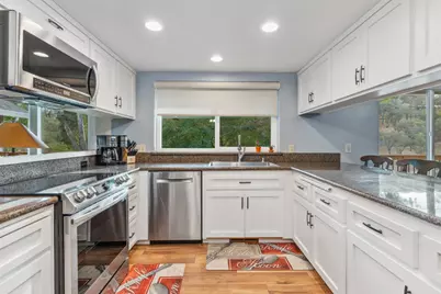 1601 Pheasant Lane, El Dorado Hills, CA 95762 - Photo 11