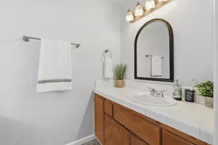 6640 Ibex Woods Ct, Citrus Heights, CA 95621 - Photo 19