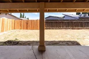 510 Stonewood Dr, Los Banos, CA 93635 - Photo 35