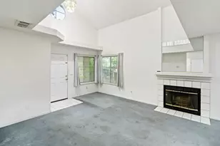 6871 Carnation Ave, Sacramento, CA 95822 - Photo 11