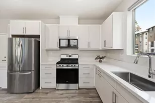 170 Box Ln, Sacramento, CA 95818 - Photo 7