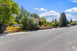 5625 Foothill Rd, Rocklin, CA 95677 - Photo 9