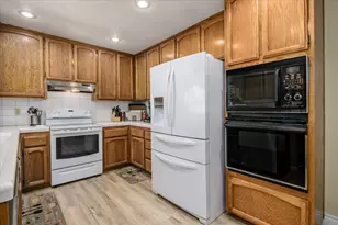2806 Woodleigh Ln, Cameron Park, CA 95682 - Photo 13