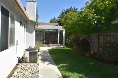 88 Westbrook Drive, Lodi, CA 95242 - Photo 9