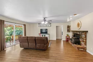 9119 Georgia Ln, Modesto, CA 95357 - Photo 23