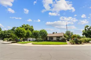 9119 Georgia Ln, Modesto, CA 95357 - Photo 3
