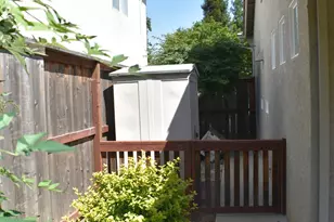 2572 Douglas Fir Dr, Lodi, CA 95242 - Photo 27