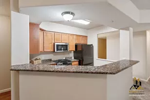 900 Moon Cir, Folsom, CA 95630 - Photo 13