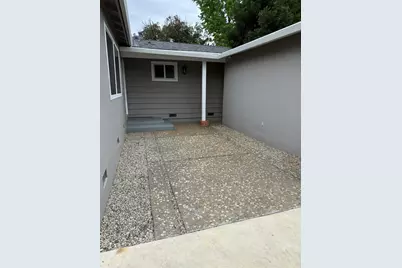 3006 Chestnut Hill Drive, Sacramento, CA 95826 - Photo 5