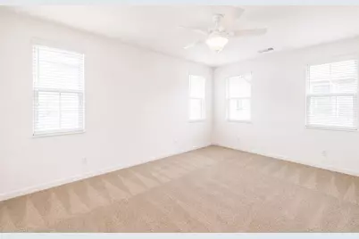 2472 Sweetbay Circle, Tracy, CA 95377 - Photo 11