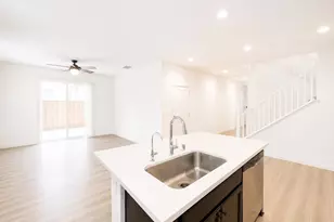2472 Sweetbay Cir, Tracy, CA 95377 - Photo 7