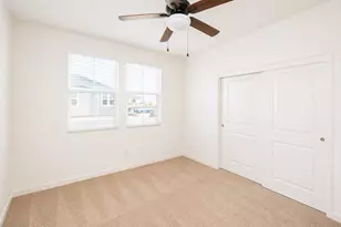 2472 Sweetbay Cir, Tracy, CA 95377 - Photo 17