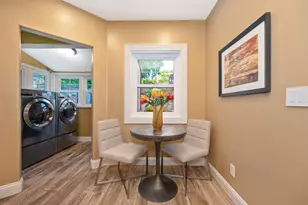 2686 Donner Way, Sacramento, CA 95818 - Photo 23