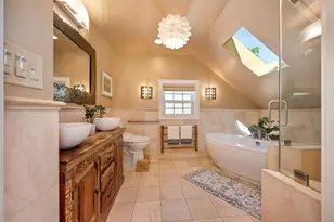 2686 Donner Way, Sacramento, CA 95818 - Photo 33