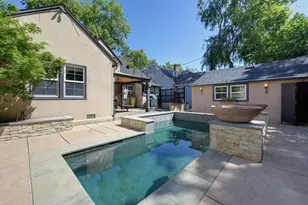 2686 Donner Way, Sacramento, CA 95818 - Photo 49