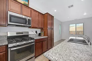21109 Varietal Ct, Patterson, CA 95363 - Photo 15