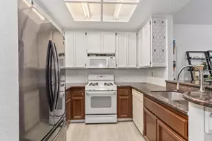 1056 Greene Terrace, Davis, CA 95618 - Photo 9
