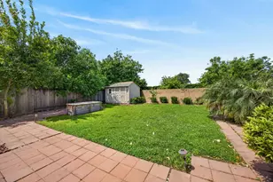 27 Blue Fern Ct, Sacramento, CA 95833 - Photo 43