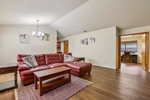 2004 Fernwood Cir, Roseville, CA 95661 - Photo 5