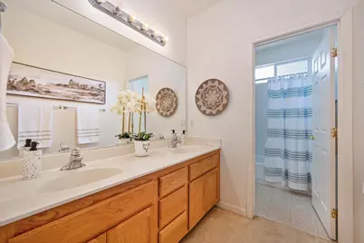 8001 Stallion Way, Sacramento, CA 95830 - Photo 41