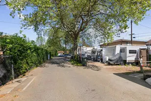 420 Cleveland Ave, Sacramento, CA 95833 - Photo 11