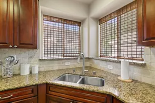 9331 Lakepoint Dr, Elk Grove, CA 95758 - Photo 23