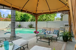 9331 Lakepoint Dr, Elk Grove, CA 95758 - Photo 57