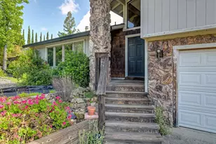 909 Mount Ranier Way, El Dorado Hills, CA 95762 - Photo 5
