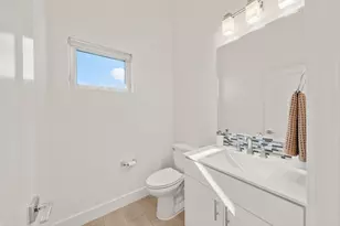 1712 20th St, Sacramento, CA 95811 - Photo 23