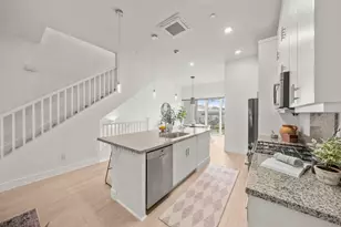 1712 20th St, Sacramento, CA 95811 - Photo 15