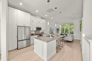 1712 20th St, Sacramento, CA 95811 - Photo 11
