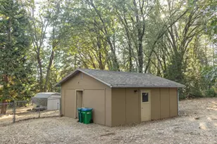12123 Cement Hill Rd, Nevada City, CA 95959 - Photo 9
